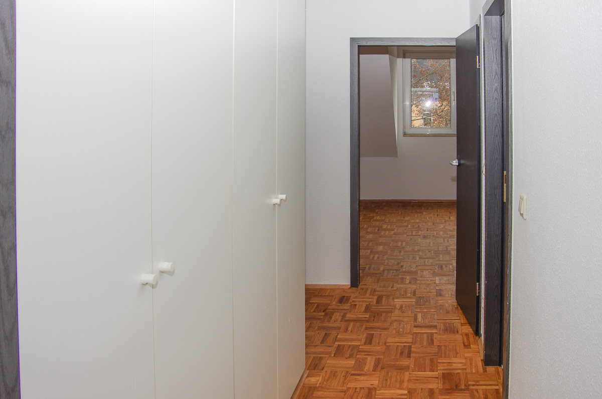 Diele mit Einbauschrank